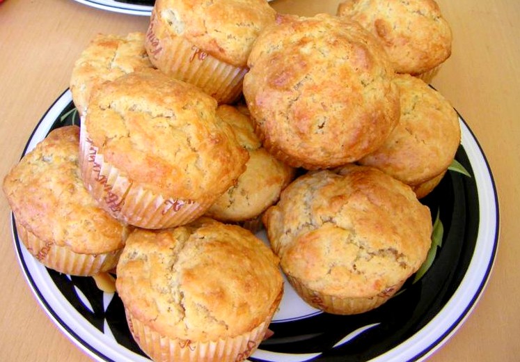 Deliciosos muffins con muchas semillas, especias y queso