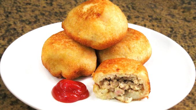 Bombas de pan rellenas de carne