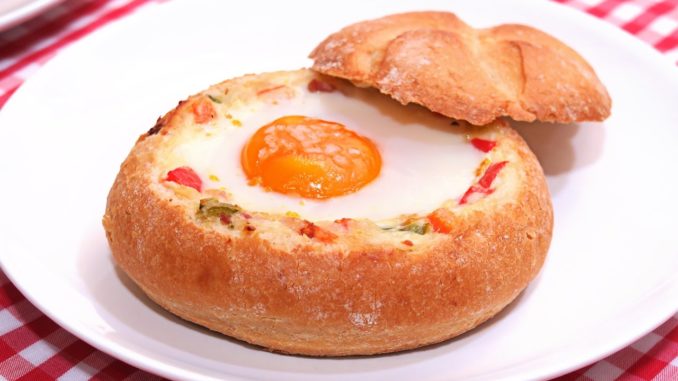 Pan relleno al estilo Huevos Napoleon