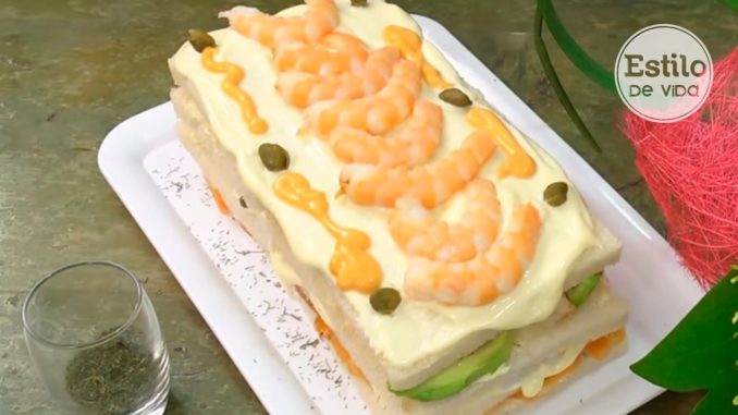 Pastel salado de salmon langostinos y surimi
